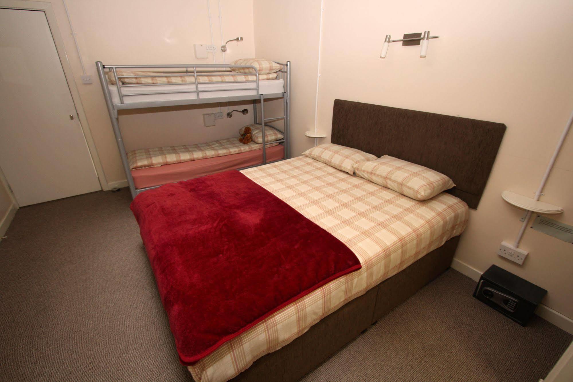 Ballater Hostel Esterno foto